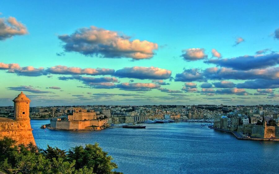 Afternoon Harbours Cruise with Guide and Roundtrip Transfers - Marsamxett Harbor gives you the broad opening view