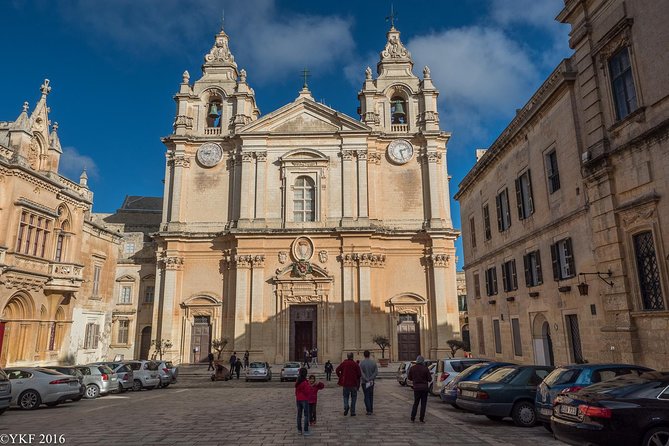 Best of Mdina and Rabat Walking Tour - Pjazza Mesquita and a screen-famous corner