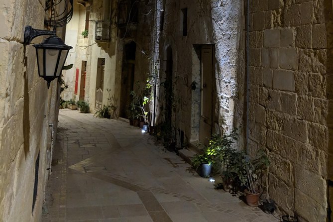 Birgu (Vittoriosa) Ghost and Crime Tour - Starting at Café Riche at 8 pm