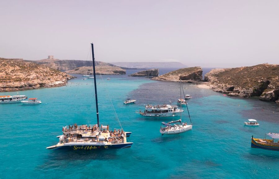 Comino: Blue Lagoon Catamaran Cruise with Lunch and Open Bar - Sailing from Sliema aboard the Spirit of Malta