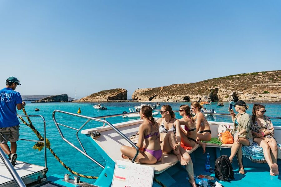 Comino: Blue Lagoon, Crystal Lagoon, and Seacaves Tour - Why this Comino cruise works so well