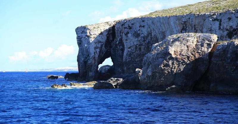 Comino & Gozo: Blue & Crystal Lagoons Cruise with Sea Caves - Santa Marija Bay and a slower final swim
