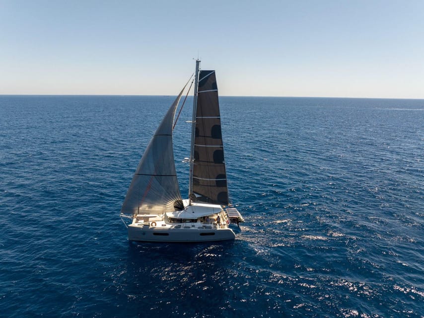 Evening Catamaran Charter - Who should book this charter