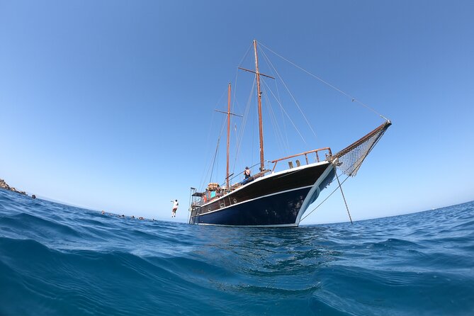 Fernandes Gozo & Comino - Two Hours at Comino’s Blue Lagoon