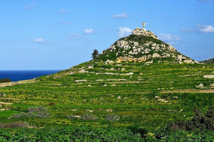 From Malta: Gozo Jeep Tour with Lunch and Transfers - Xlendi Bay and Victoria’s Citadel