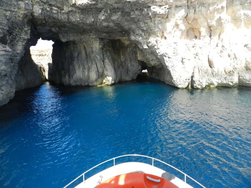 From Sliema: Comino, Crystal Lagoon, and Blue Lagoon Cruise - Comino caves finish the day on a scenic note