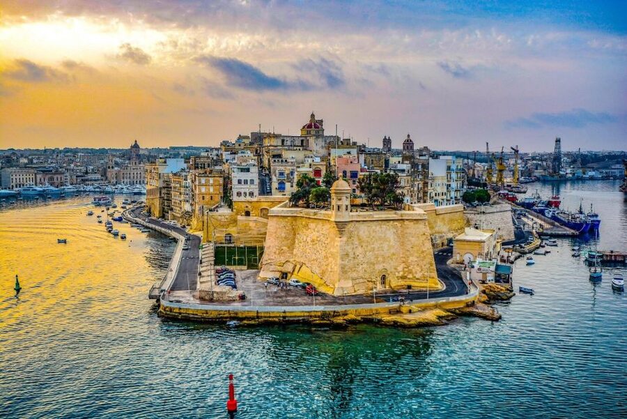 From Sliema: Cruise Around Malta's Harbours & Creeks - What the audio commentary adds