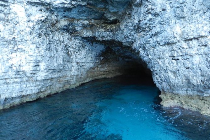 From Sliema: Malta Cruise to Blue Lagoon, Crystal Lagoon & Caves - Leaving Sliema and following Malta’s coast