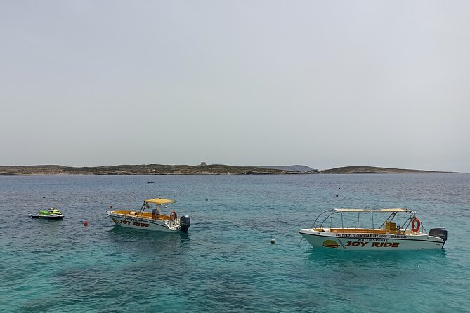 Gozo: 1 hour Kayak + Cave Tour + Blue Lagoon Drop off - What the $274 price really includes