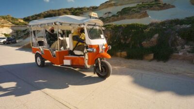 6-Hour Tuk Tuk Tour with Private Chauffeur