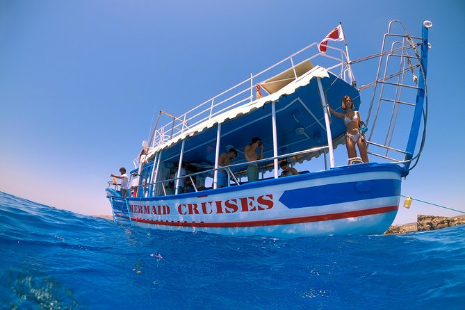 Gozo, Blue Lagoon, Comino & Sea Caves - Why the small Mermaid boat matters