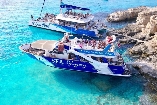 Gozo & Comino Islands, Blue Lagoon & Seacaves Tour - Blue Lagoon: beautiful water, limited elbow room