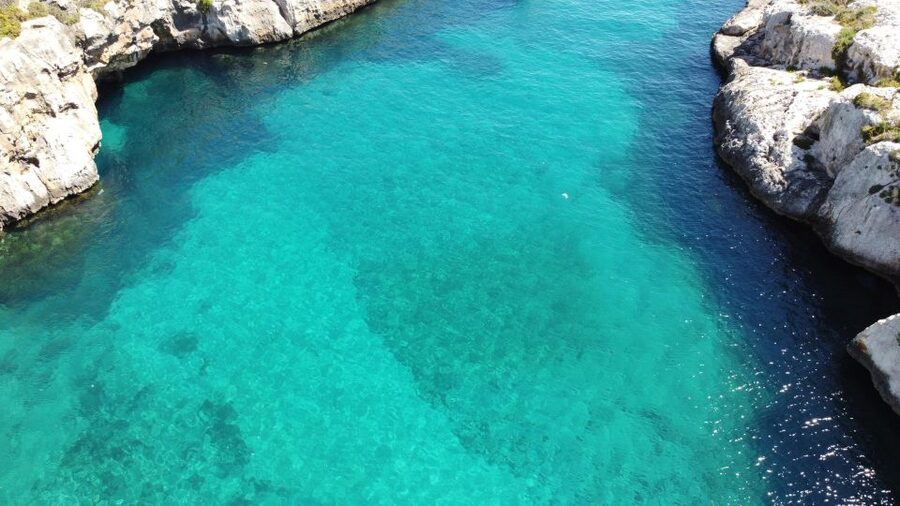 Gozo - Funtastic Daytrips - - What the Private Car Changes