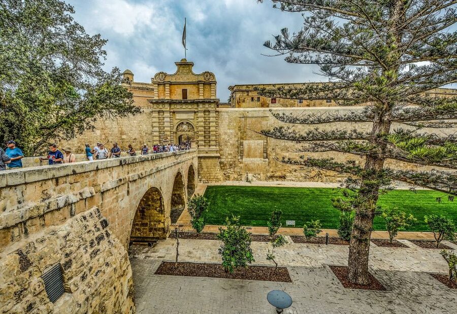 Guided Private Malta or Gozo Highlights Tour with Transfer - Valletta, Malta’s compact capital
