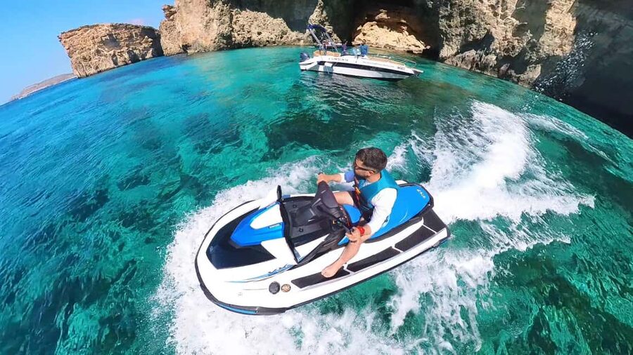 Malta 30 Minutes Jet Ski Rental / Hire - 2024 Yamaha VX - What the short duration means for value