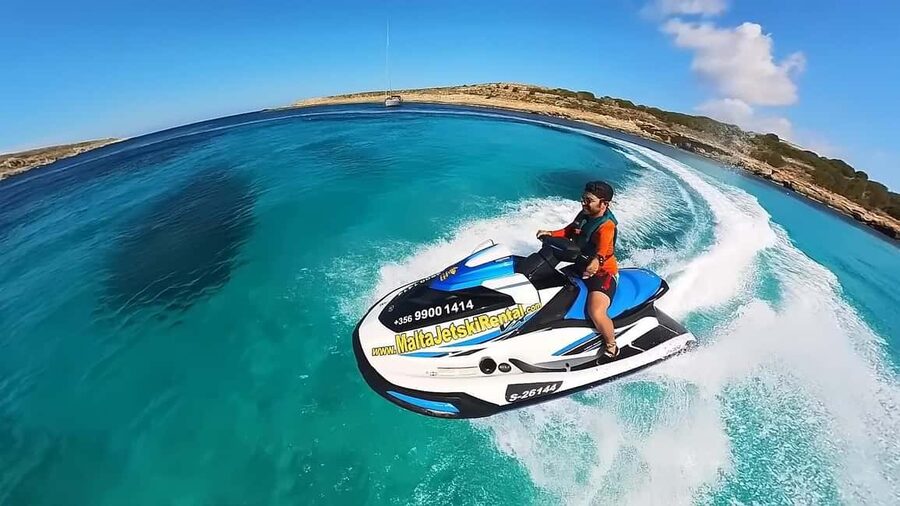 Malta 30 Minutes Jet Ski Rental / Hire - 2024 Yamaha VX - Learning the controls before you ride