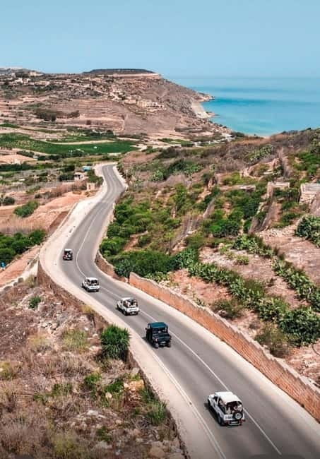 Malta: Around Comino Boat Trip with Gozo Guided Jeep Tour - Dwejra Bay and the Gozo scenery