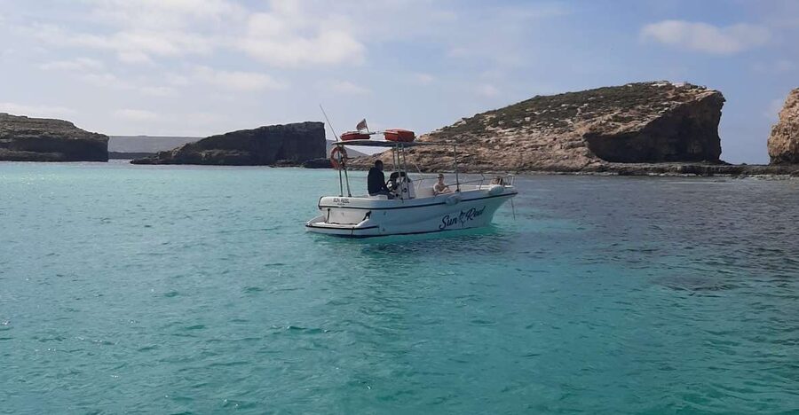 Malta: Blue Lagoon and Comino Island tour - Comino’s caves and cliffs are the scenic heart of the trip