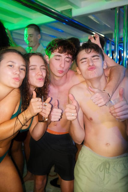 Malta: Boat Party to Blue Lagoon and Comino with Open Bar - The open bar and included food