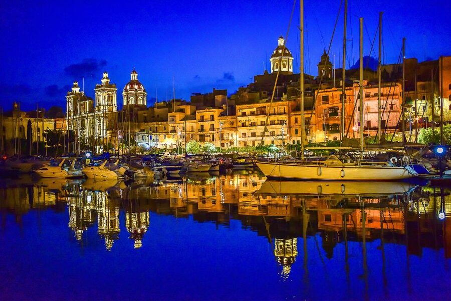 Malta By Night - Valletta, Birgu, Mdina & Mosta - What to bring and what not to expect