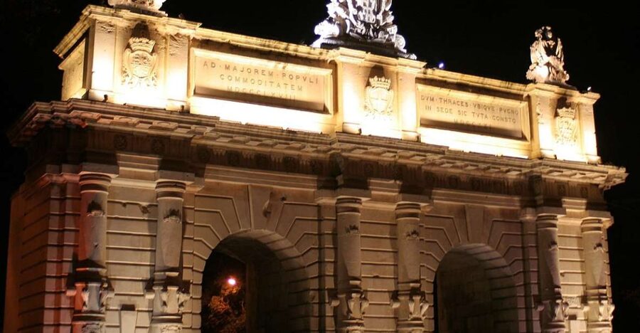 Malta By Night - Valletta, Birgu, Mdina & Mosta - Upper Barrakka Gardens and the Grand Harbour