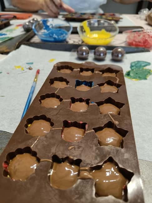 Malta: Chocolate Making Workshop - A short lesson in chocolate history and production