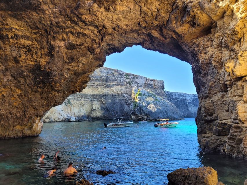 Malta: Comino, Blue lagoon, Crystal Lagoon Private Boat Tour - Why a private boat changes the Blue Lagoon experience