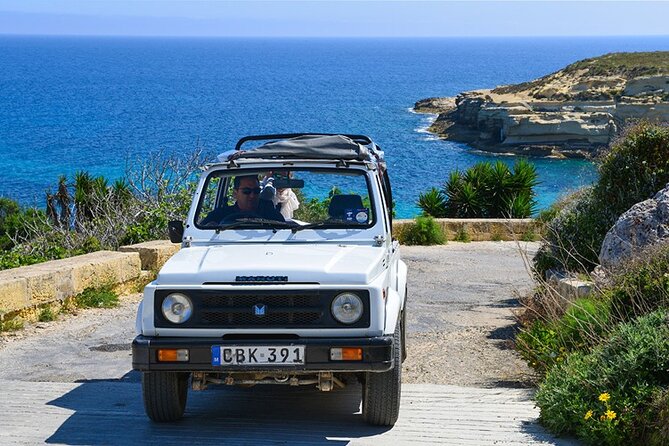Malta: Comino Cruise and Jeep Tour with lunch and Transport - Two Maltese islands in one eight-hour day