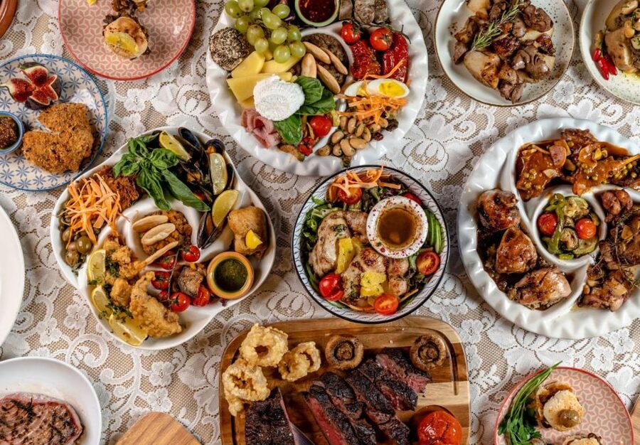 Malta: Folklore Dinner Show at a Traditional Restaurant - Getting there by hotel transfer