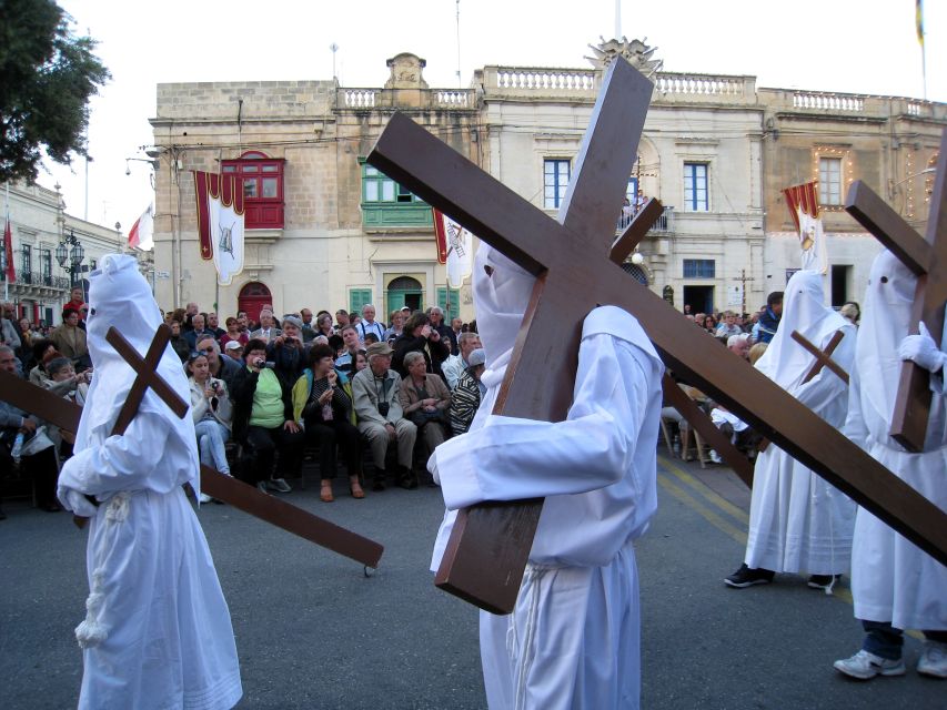 Malta: Good Friday Afternoon Procession with Transportation - Timing, cold weather, and what to bring