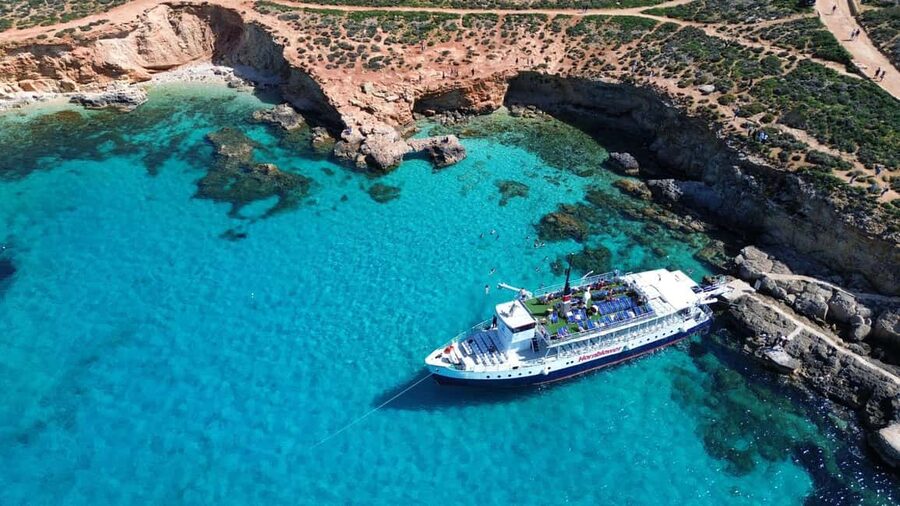 Malta: Gozo, Comino, Blue & Crystal Lagoon, & Caves Cruise - Malta’s northern coast from the water