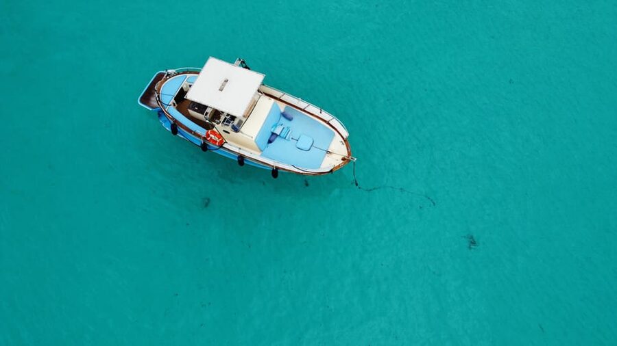 Malta Gozo & Comino: Boat Tour Best Price w/inclusions 4 hrs - Who will enjoy this four-hour route