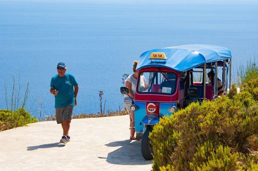 Malta: Gozo Full-Day Tuk-Tuk Tour and Lunch - Xewkija and the enormous Rotunda