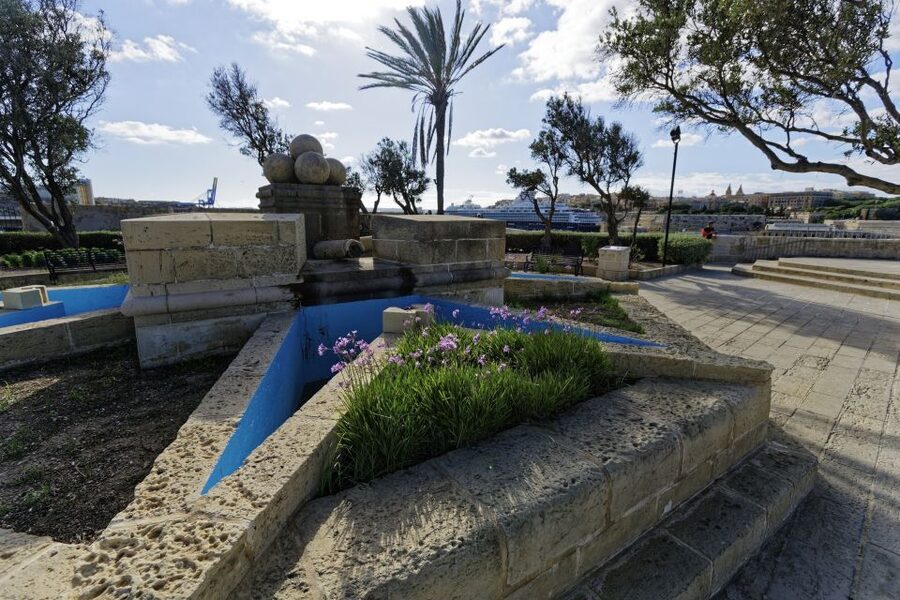 Malta Historical Tour: Valletta & The Three Cities - Timing, admissions, and practical value