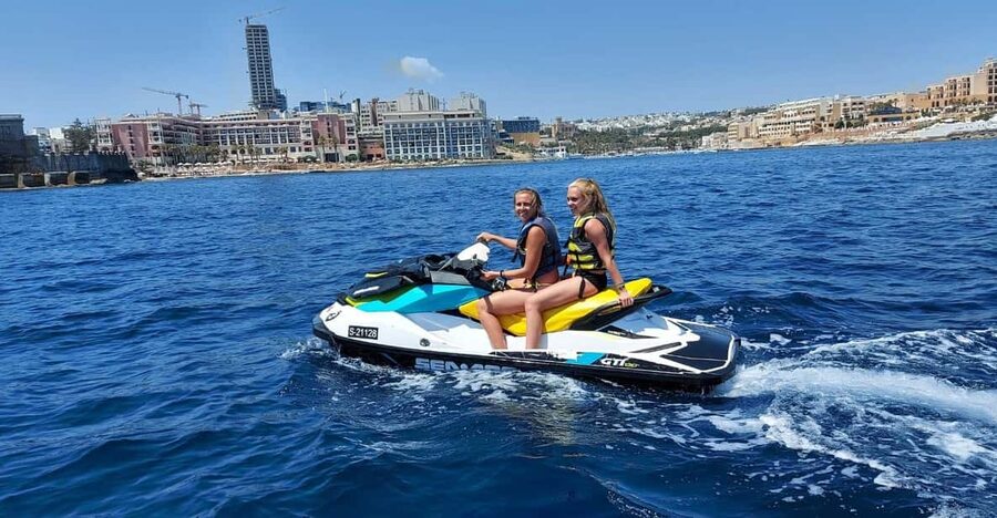 Malta: Jet Ski Rental - Choosing 15 minutes, 30 minutes, or one hour