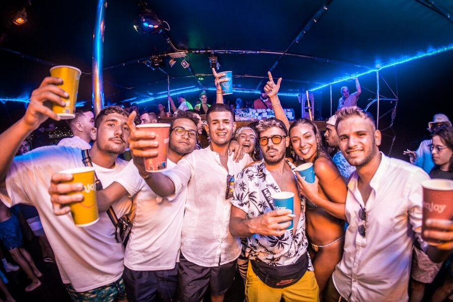 Malta: Lazy Pirate Boat Party with Drinks & Food - Booking advice for a smoother night