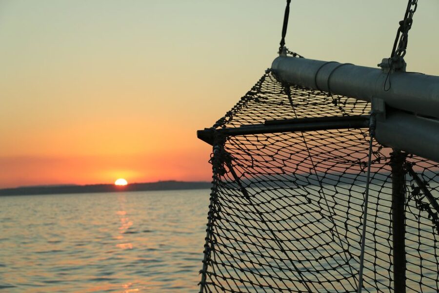 Malta: Lazy Pirate Boat Party with Drinks & Food - Setting off from Sliema as the sun goes down