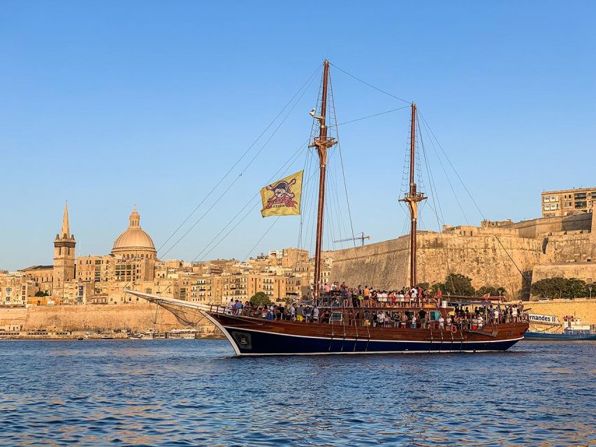 Malta: Lazy Pirate Boat Party with Drinks & Food - Who will enjoy the Lazy Pirate Boat Party?