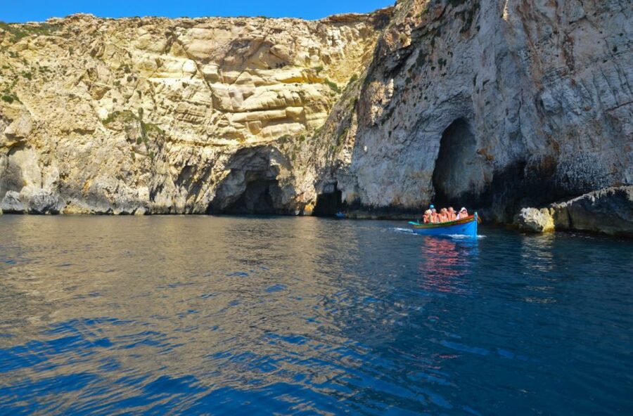 Malta: Marsaxlokk, Blue Grotto, and Qrendi Guided Tour - What the guide adds to the experience