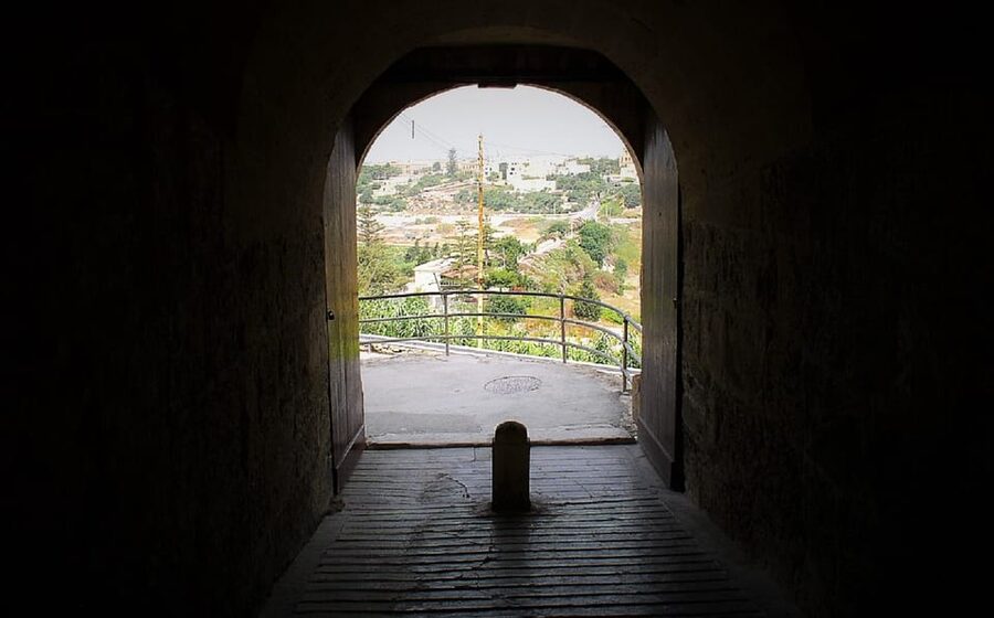 Malta: Mdina and Rabat Walking Tour with Catacombs - Who should book this Mdina and Rabat tour?