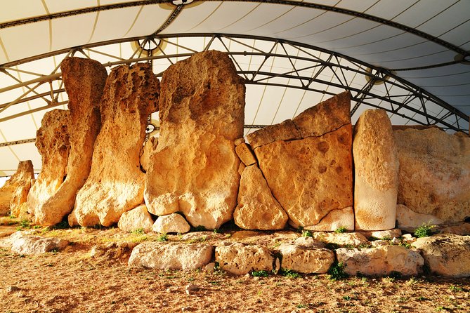 Malta Prehistoric Temples Tour - Hagar Qim: enormous stones with a human scale
