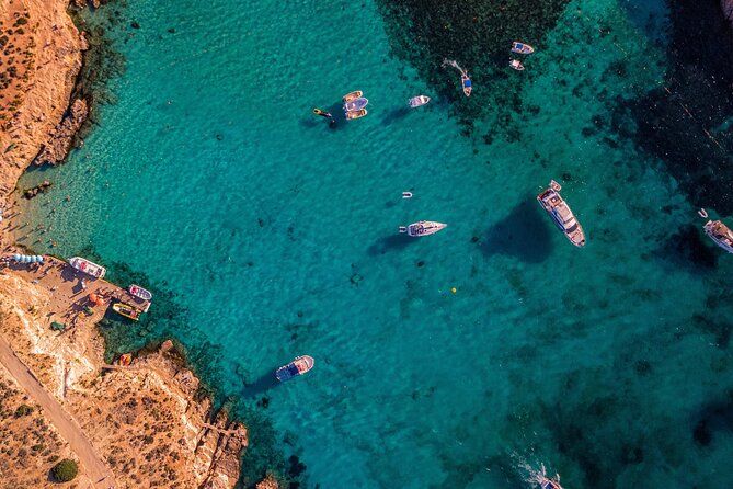 Malta Private Boat Trip: Blue Lagoon, Gozo and Comino T3 - Blue Lagoon: beautiful, famous, and often crowded