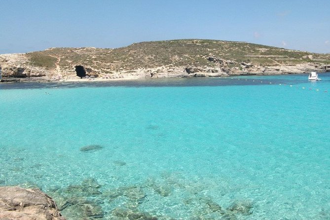 Malta Private Charter from Mellieha: Gozo, Comino, Blue Lagoon - Why a private boat makes sense around Comino