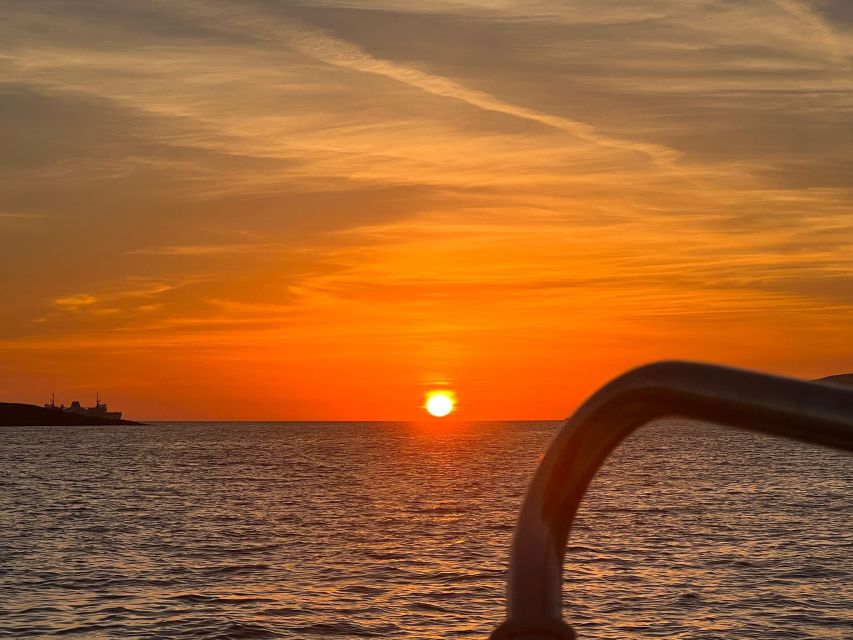 Malta: Private Sunset Boat Trip to Comino and Blue Lagoon - Southern Gozo and Comino’s coastal corners