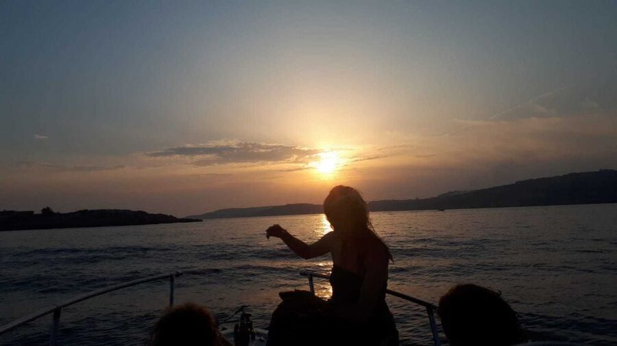 Malta: Private Sunset Boat Trip to Comino and Blue Lagoon - A private speedboat, not a large sightseeing vessel