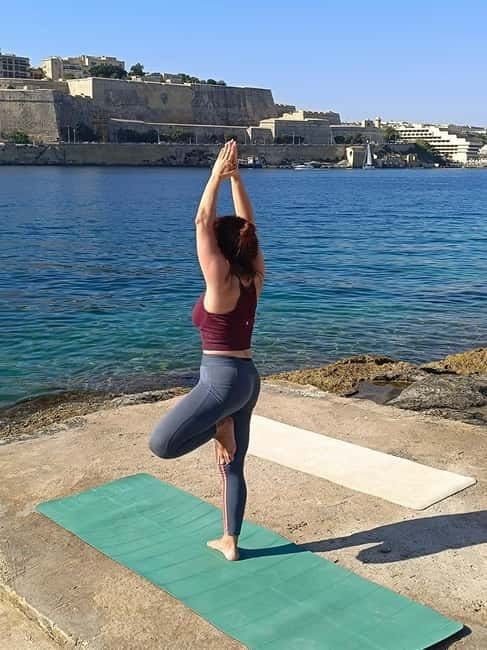 Malta: Private Yoga class close the Sea - Meeting Martina at Fort Manoel