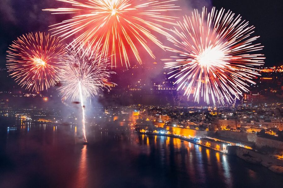 Malta: Valletta, Sliema, Bugibba Fireworks Festival Cruise - Timing tips that make the evening easier