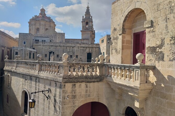 Mdina and Rabat - City Walking Tour - Crossing into Rabat’s old quarter