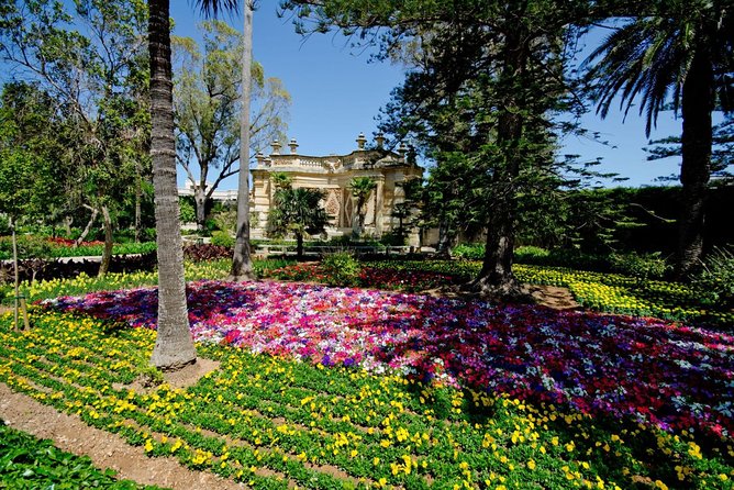 Mdina, Dingli cliffs and San Anton Gardens guided tour - Dingli Cliffs in 15 minutes