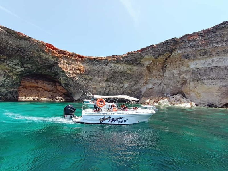 Mellieha: 1:00pm Speedboat round Comino Caves 2h Blue Lagoon - Why this Comino speedboat trip works well